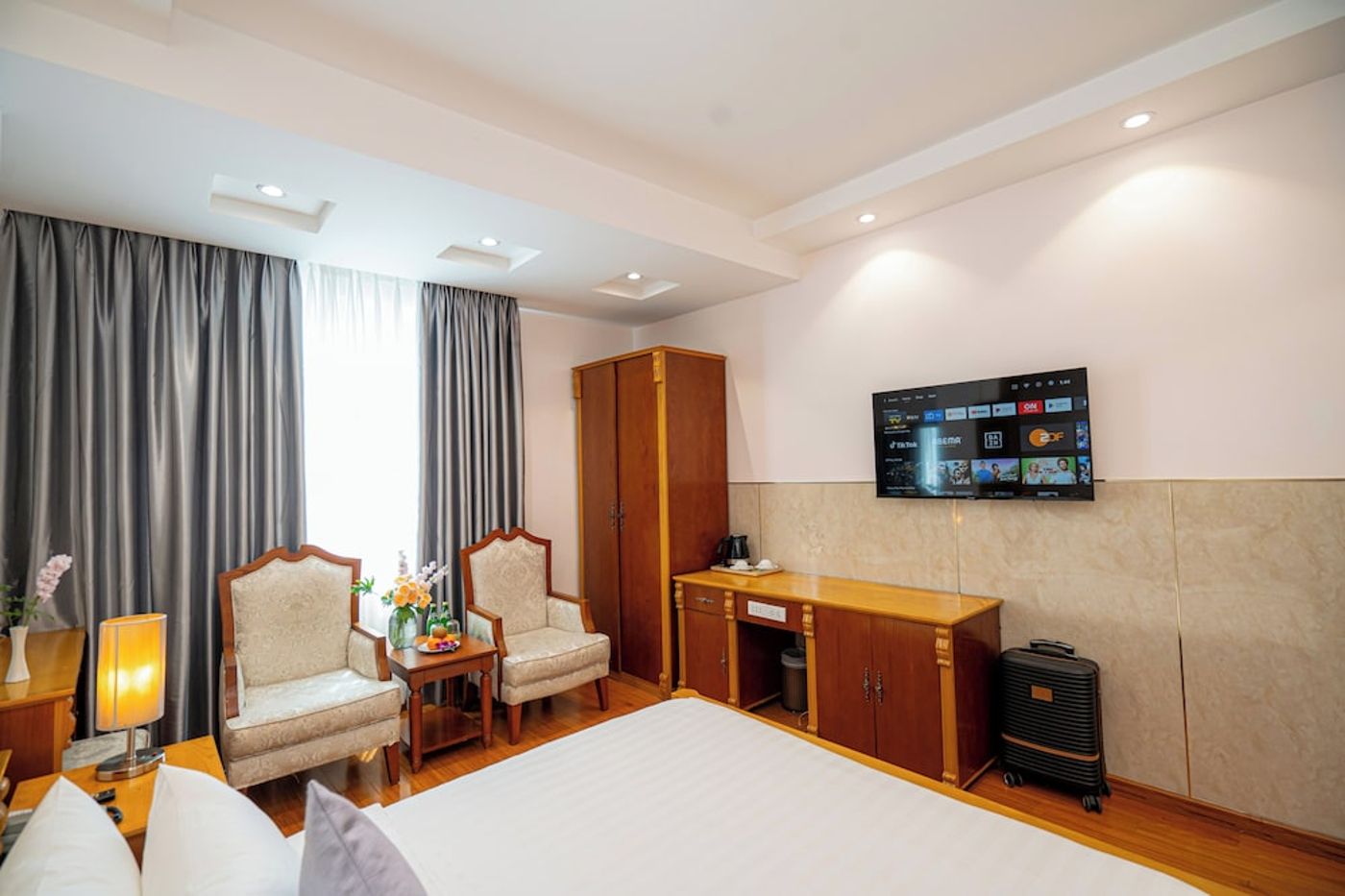 expedia-3161770-11
