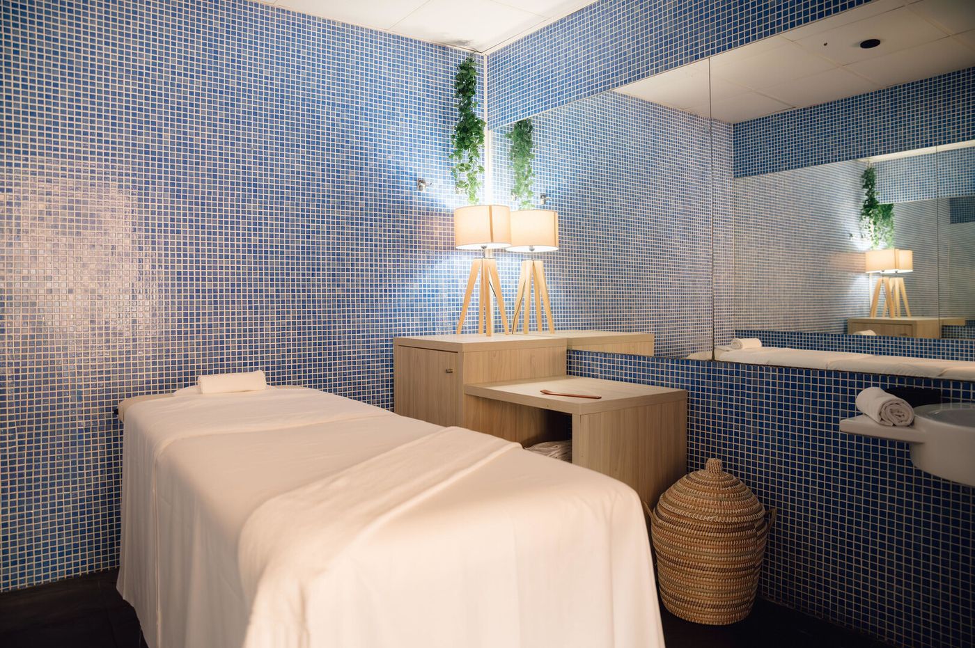 14.04.26 BlueSea Marina Parc