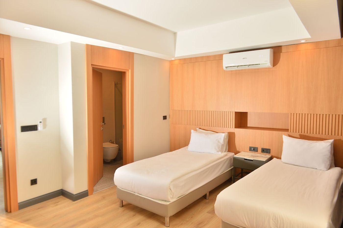 expedia-3156947-25