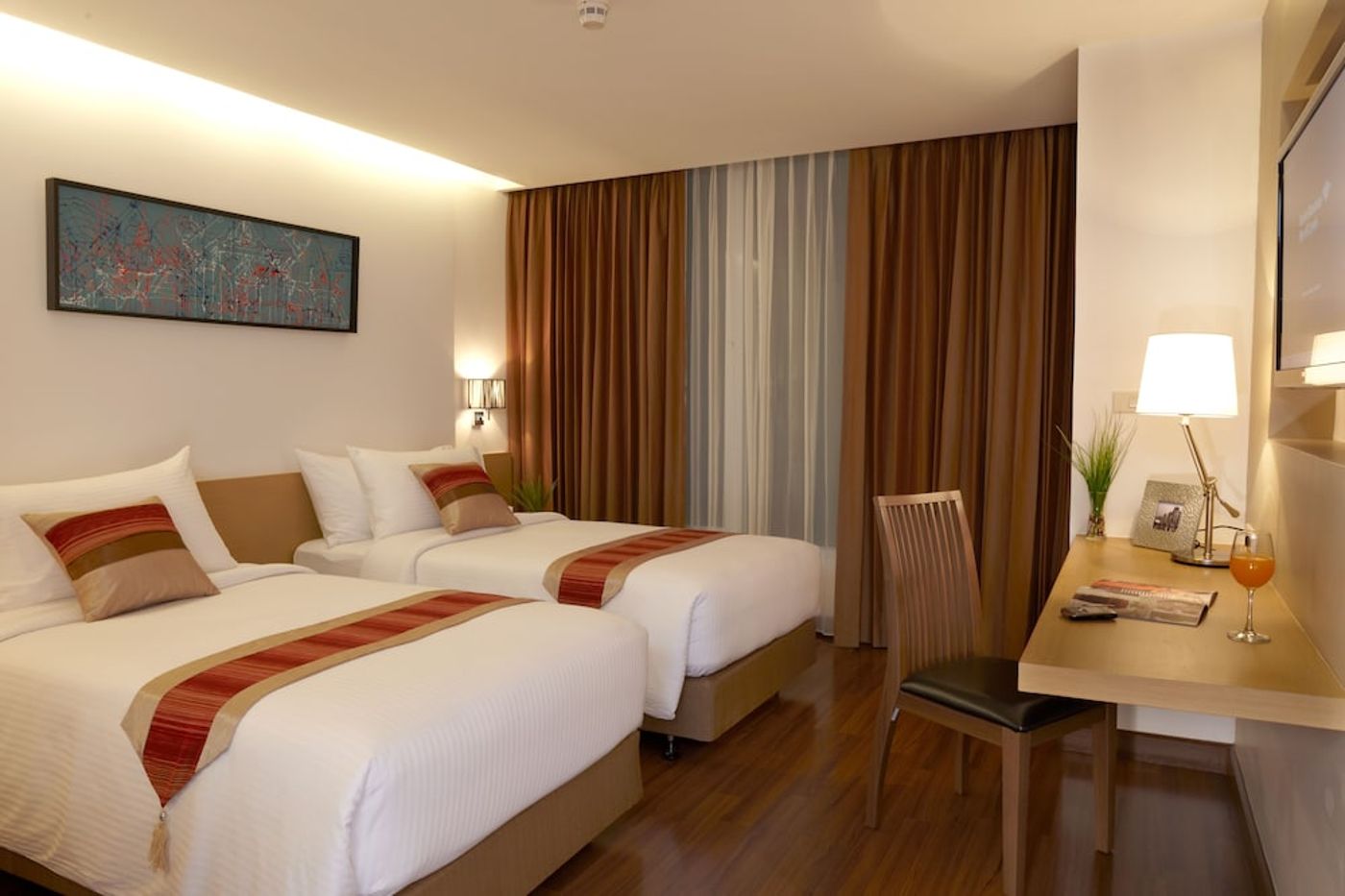 expedia-3164639-12