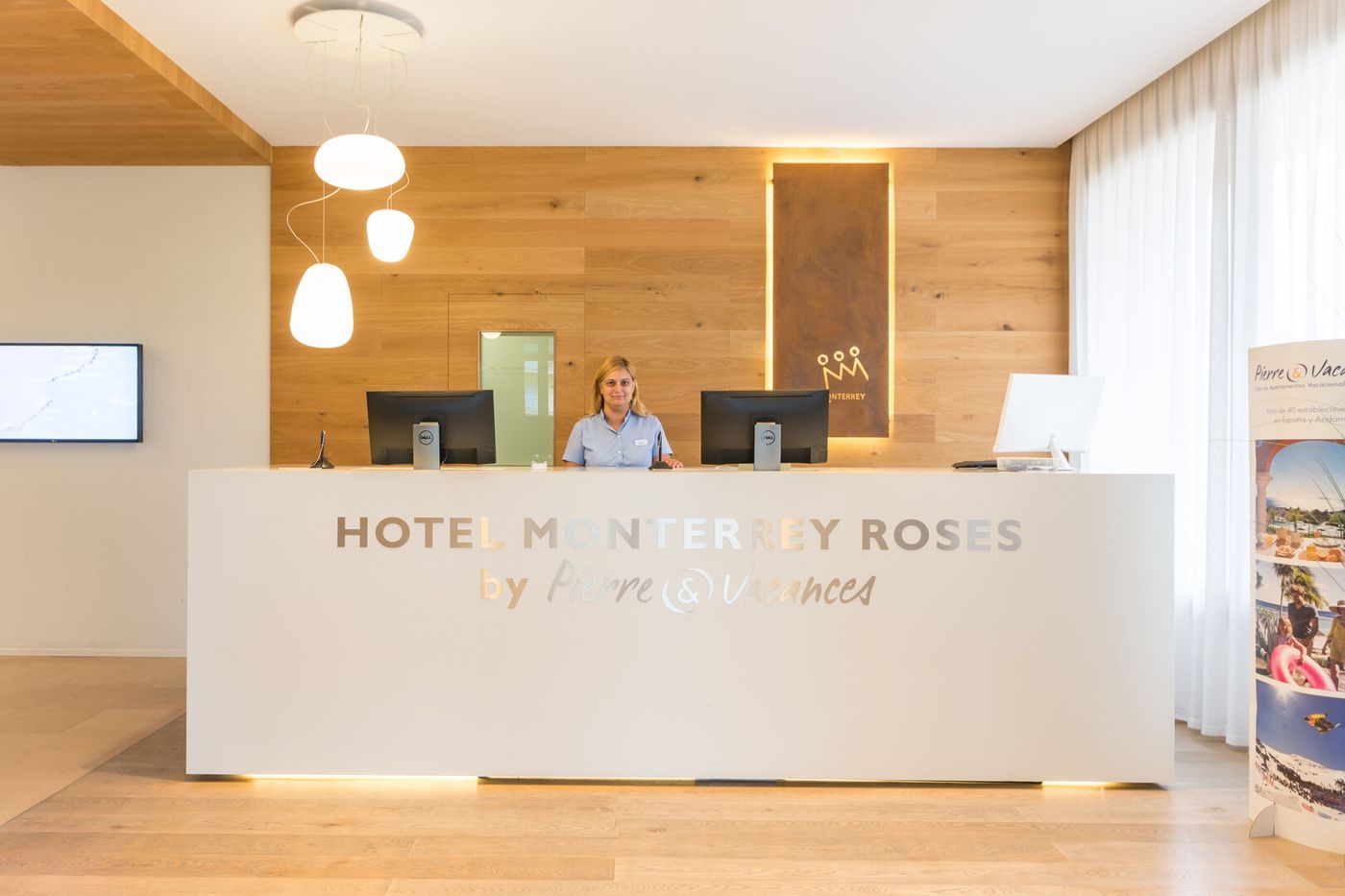 01.09.26 Hotel Monterrey Roses