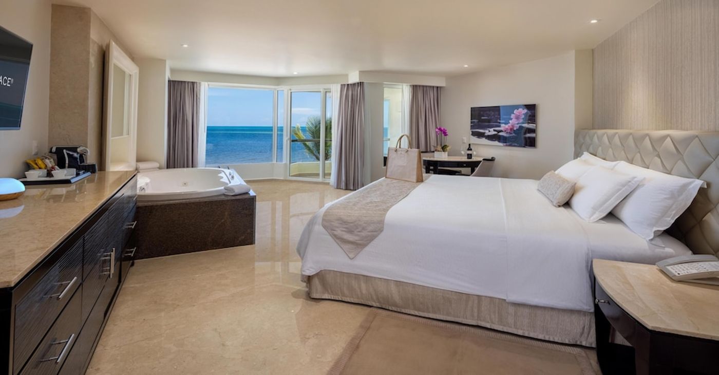 expedia-3166542-8