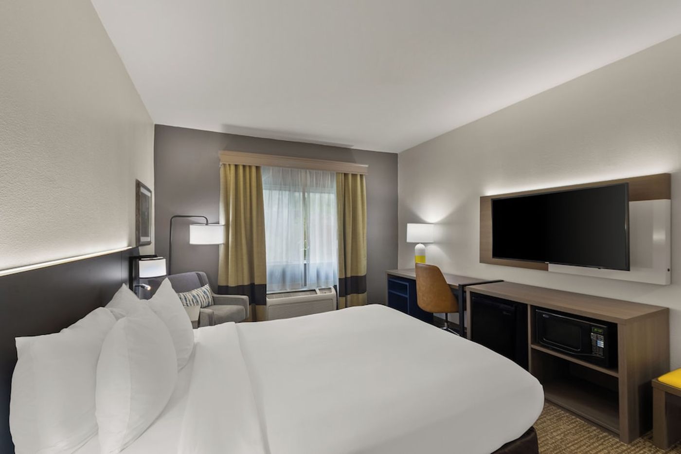 expedia-3163246-13