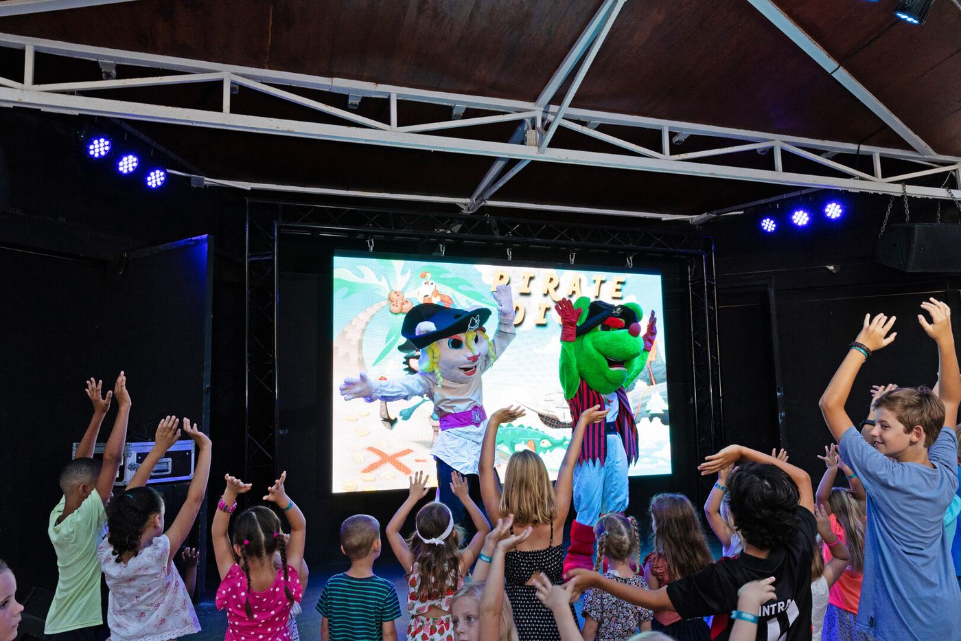 27.04.26 Viva Eden Lago