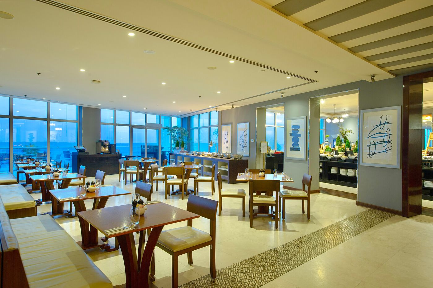 Radisson Blu Resort, Fujairah 19.08