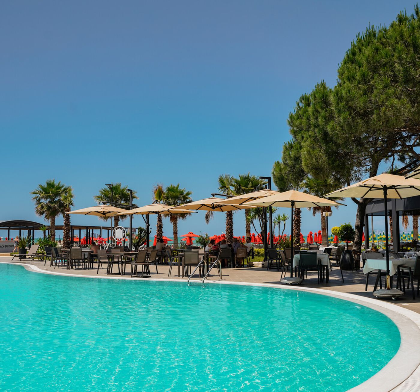 Supreme Hotel & Spa 17.12.25