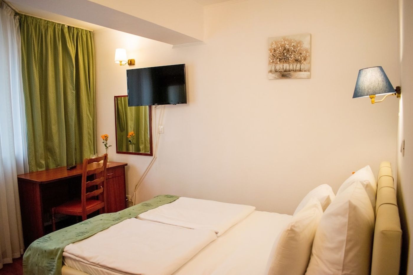 expedia-3165576-17