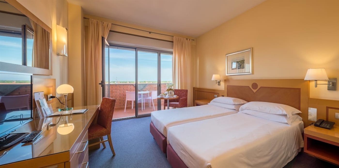expedia-3163637-2