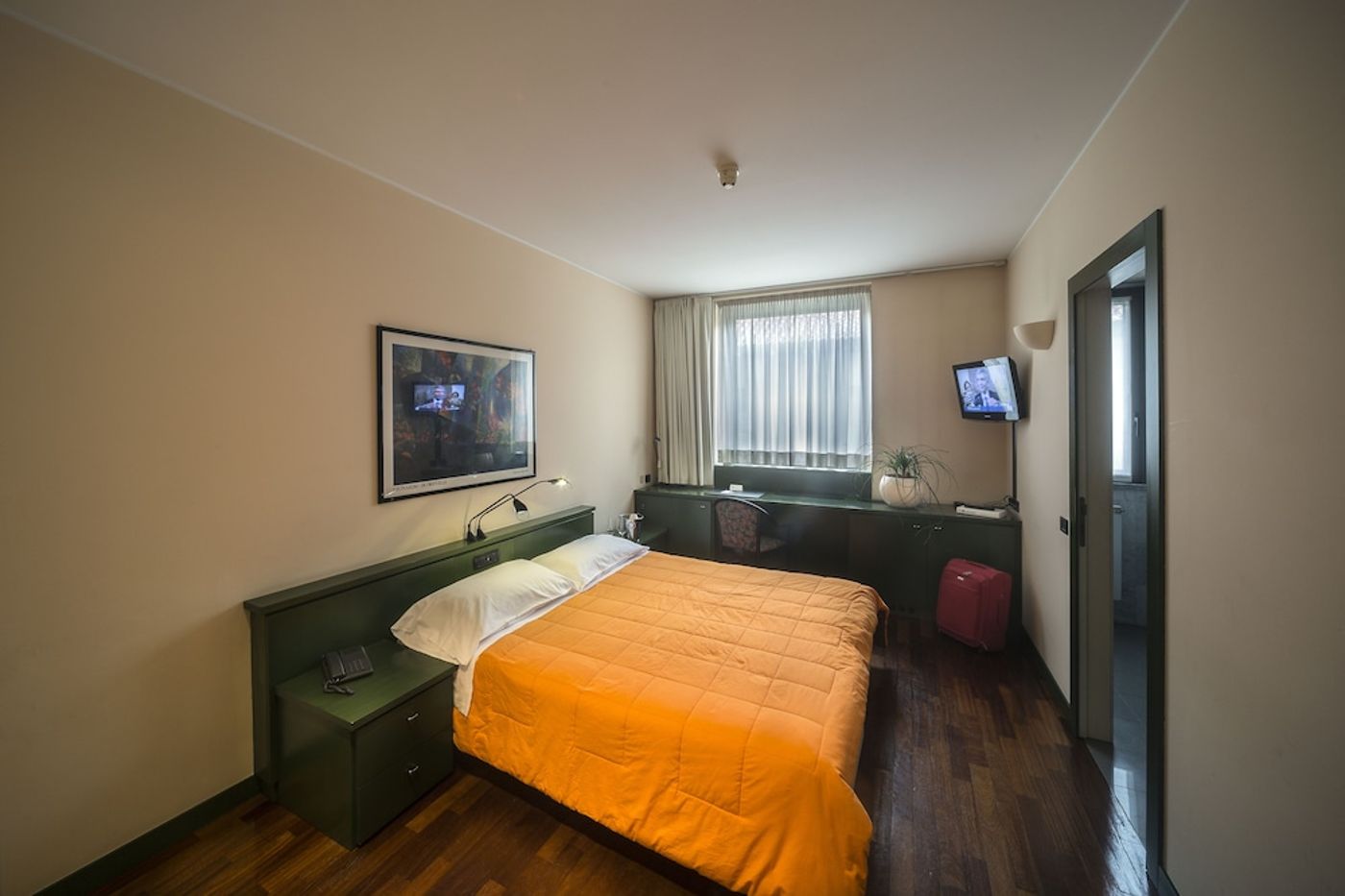 expedia-3163599-16