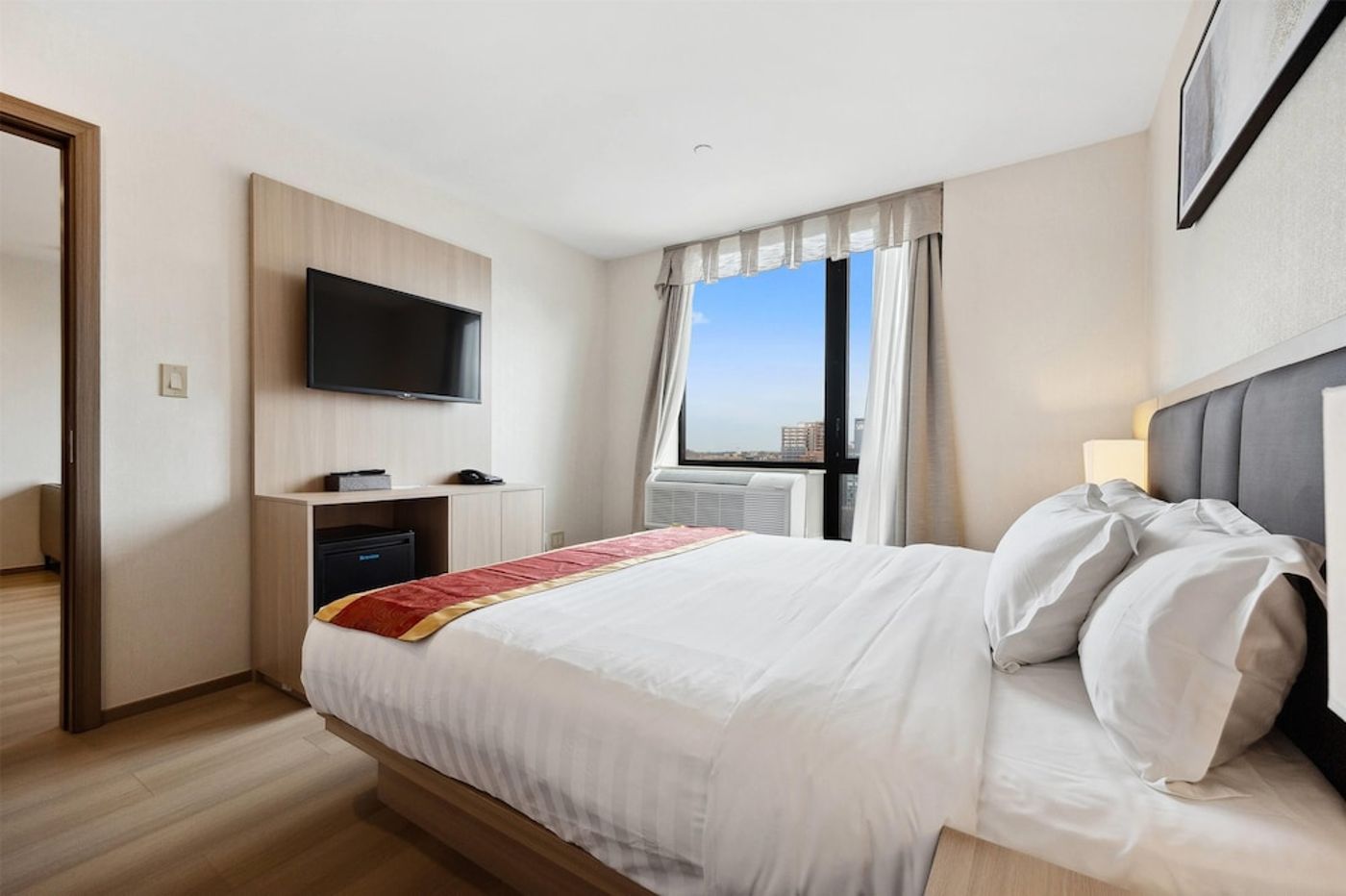 expedia-3159050-25