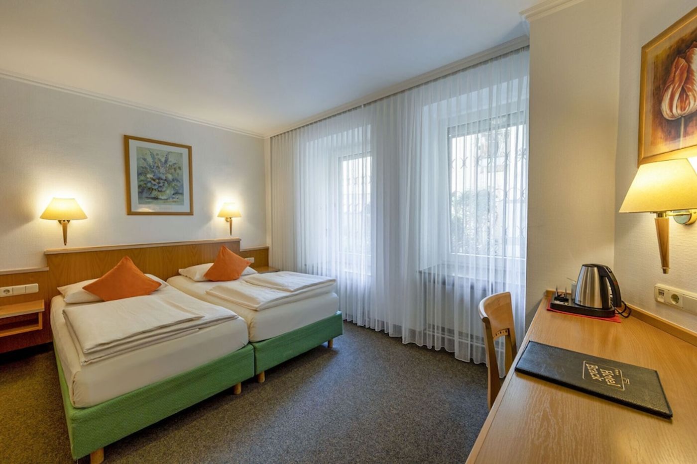 expedia-3163238-14