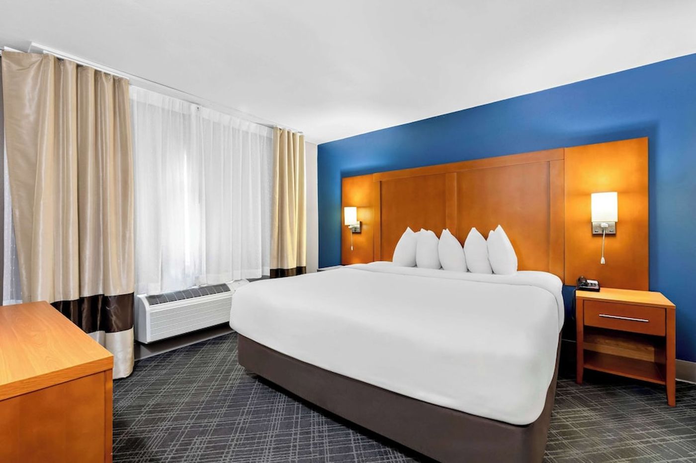 expedia-3162390-27