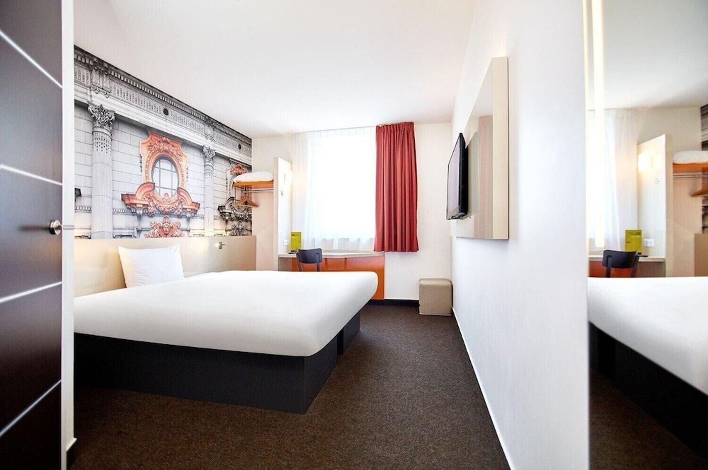 expedia-3157738-30