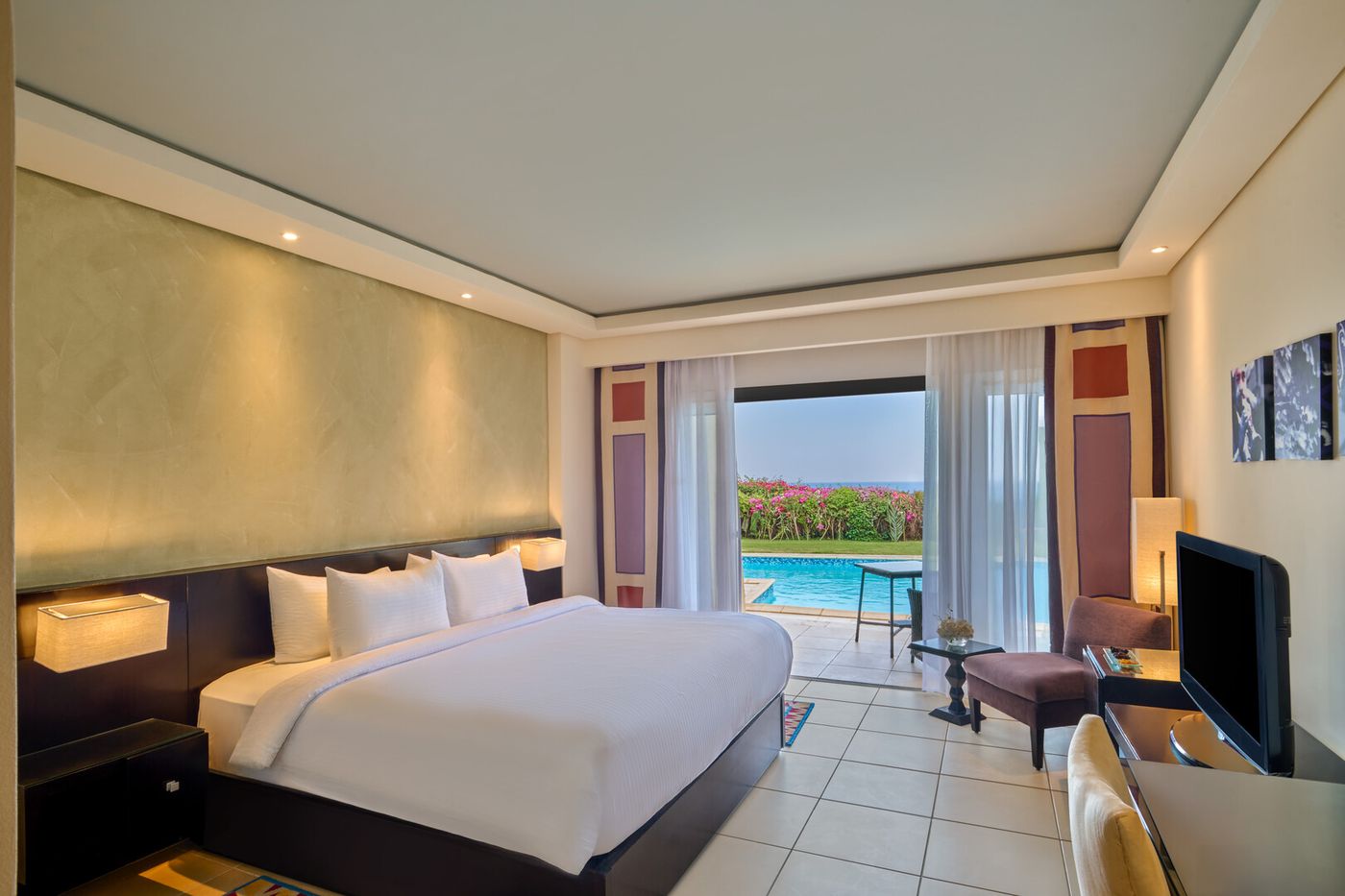 Grand Rotana Resort & Spa 18.09