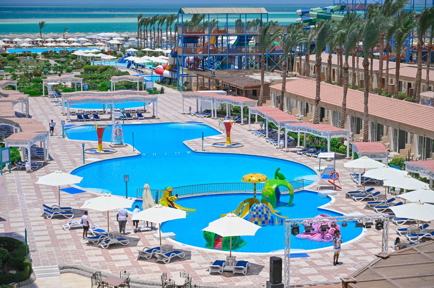 Serano Aqua Park Resort 18.09