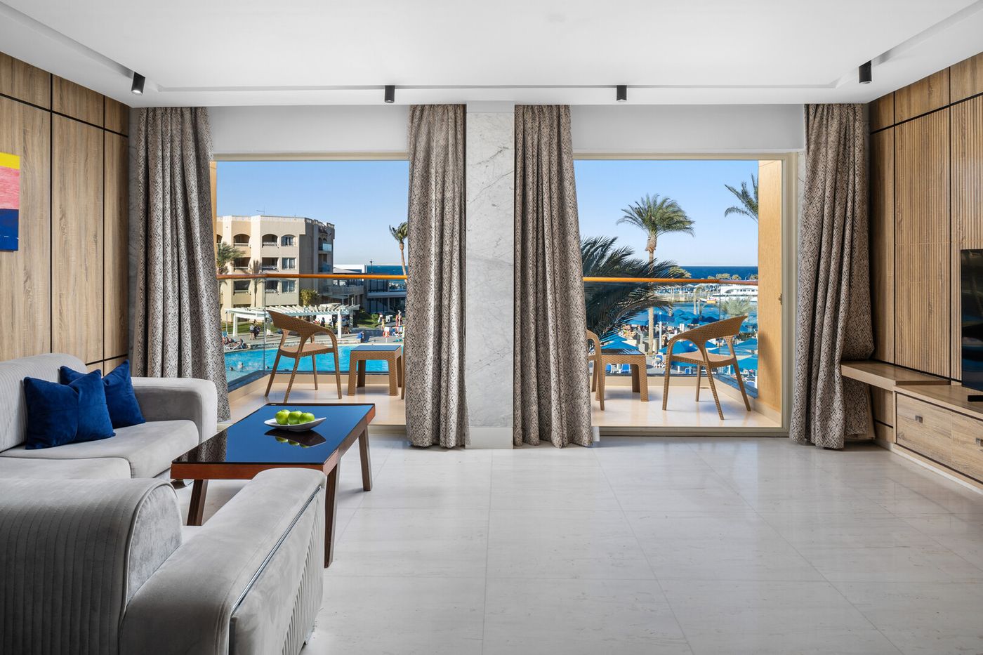  Beach Albatros Resort 30.01.