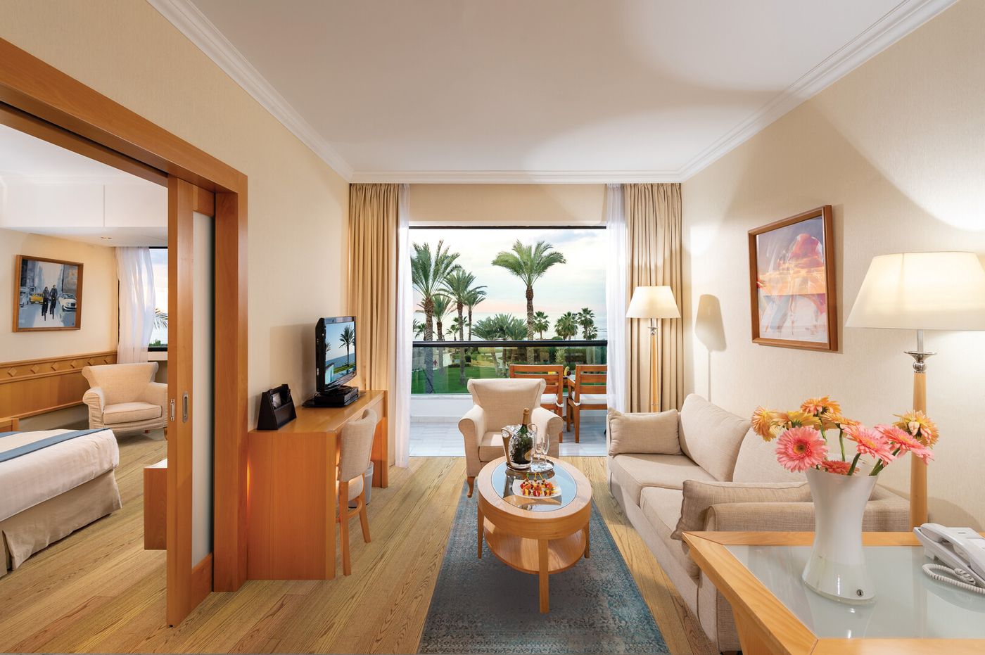 Asimina Suites 