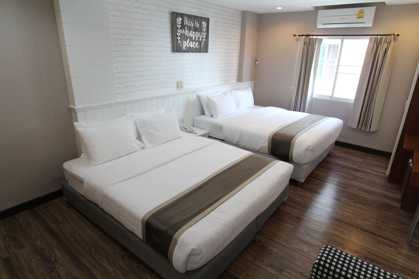 expedia-3164689-25