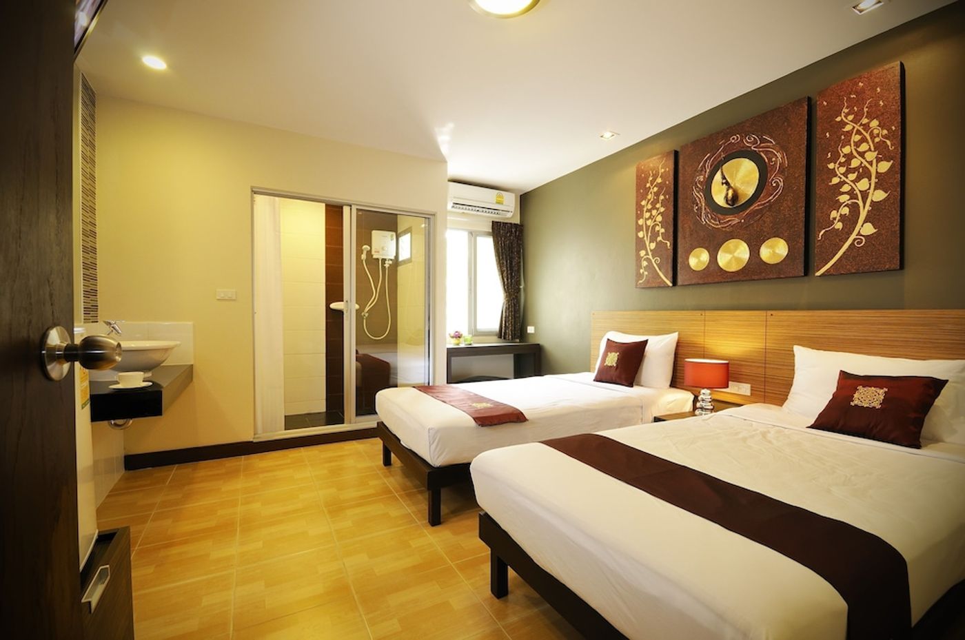 expedia-3159110-11