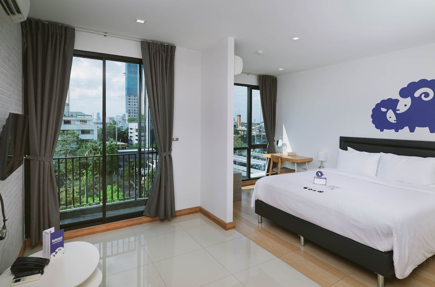 expedia-3162777-12