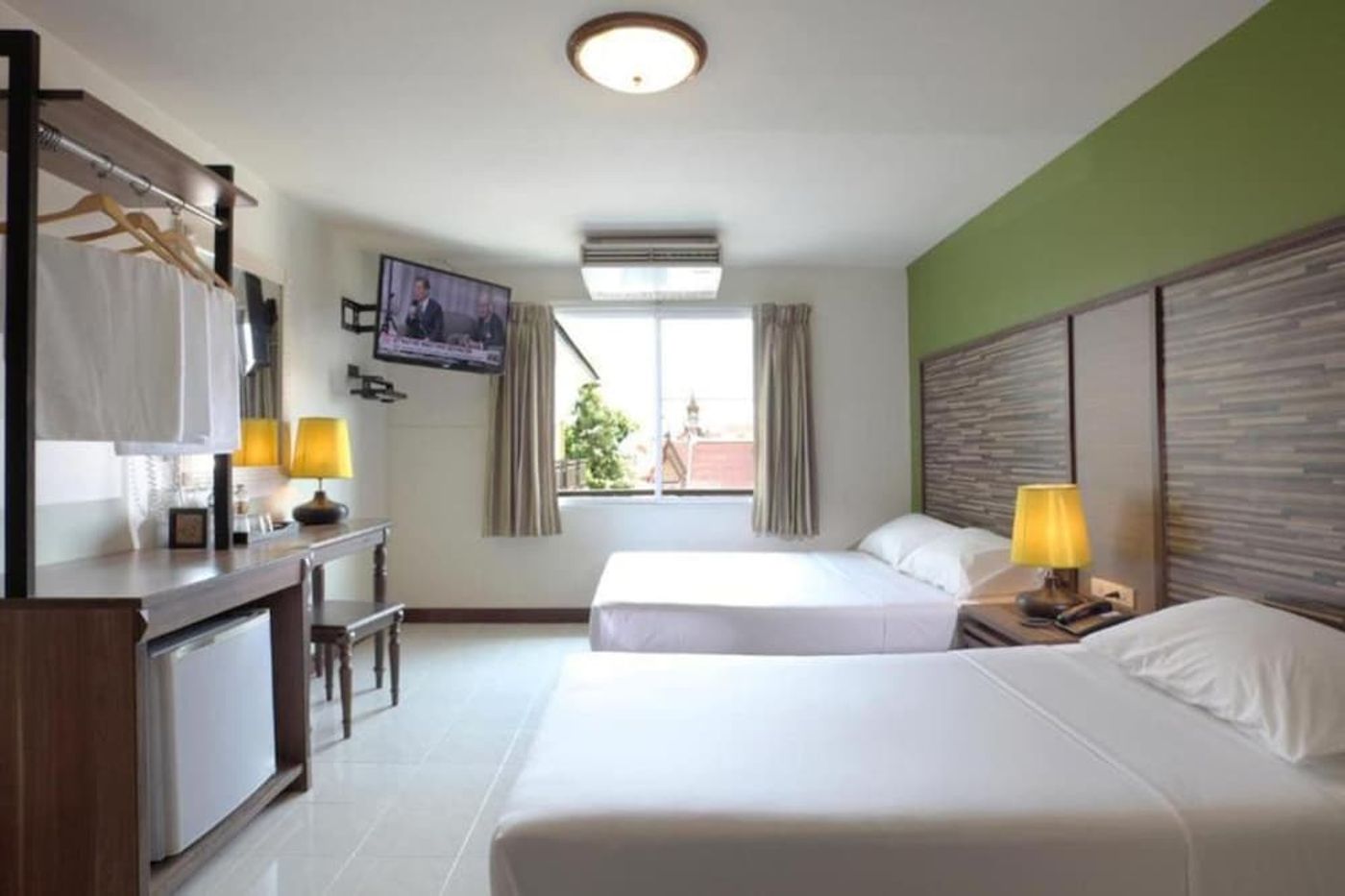 expedia-3158029-27