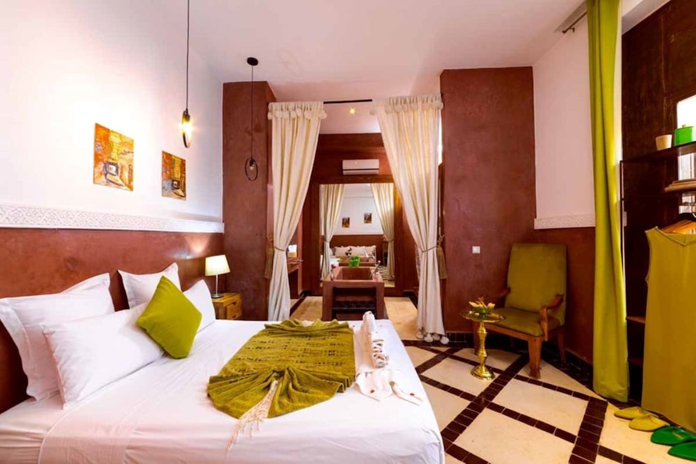 expedia-3157396-13