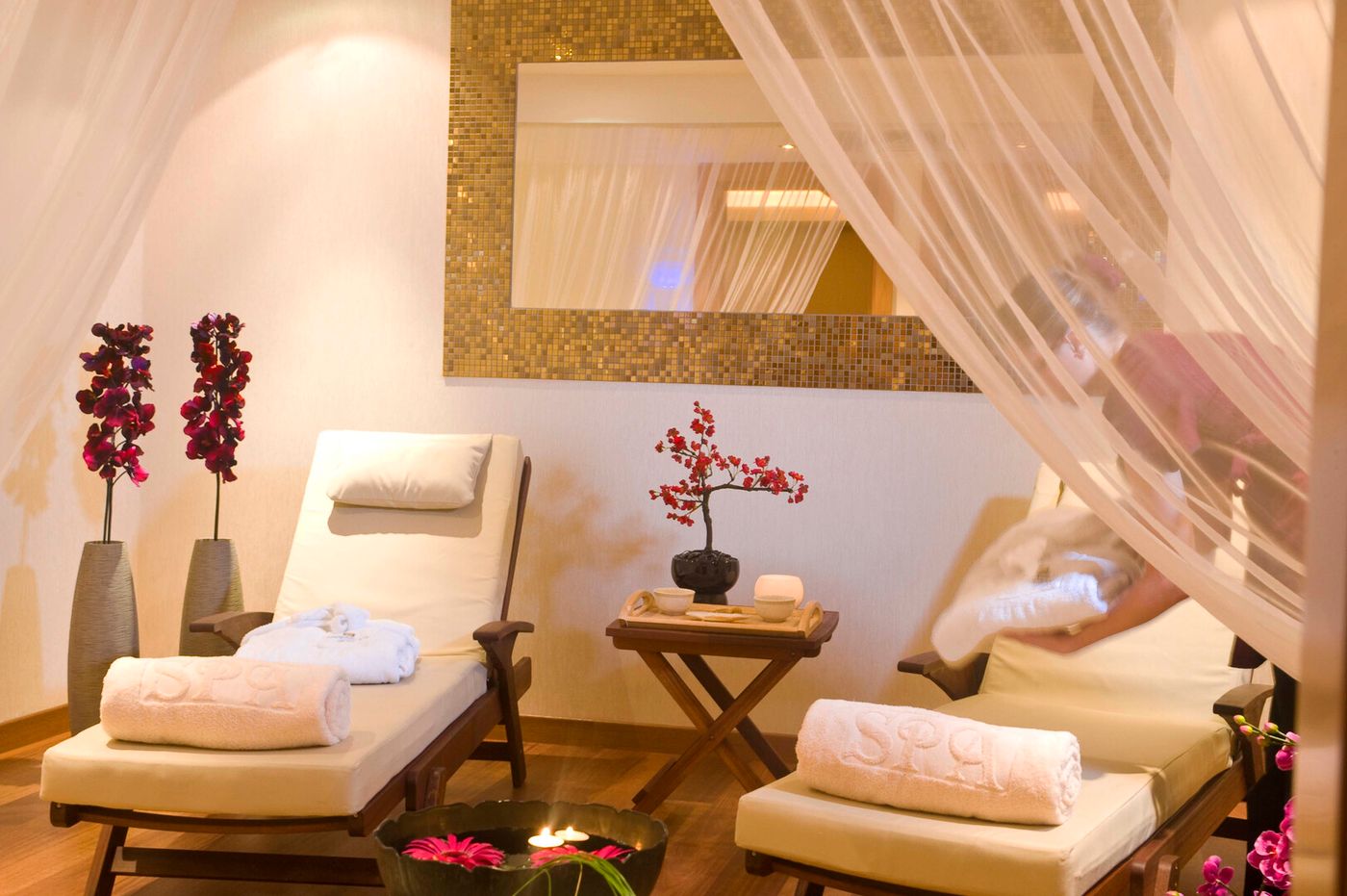 Asimina Suites 