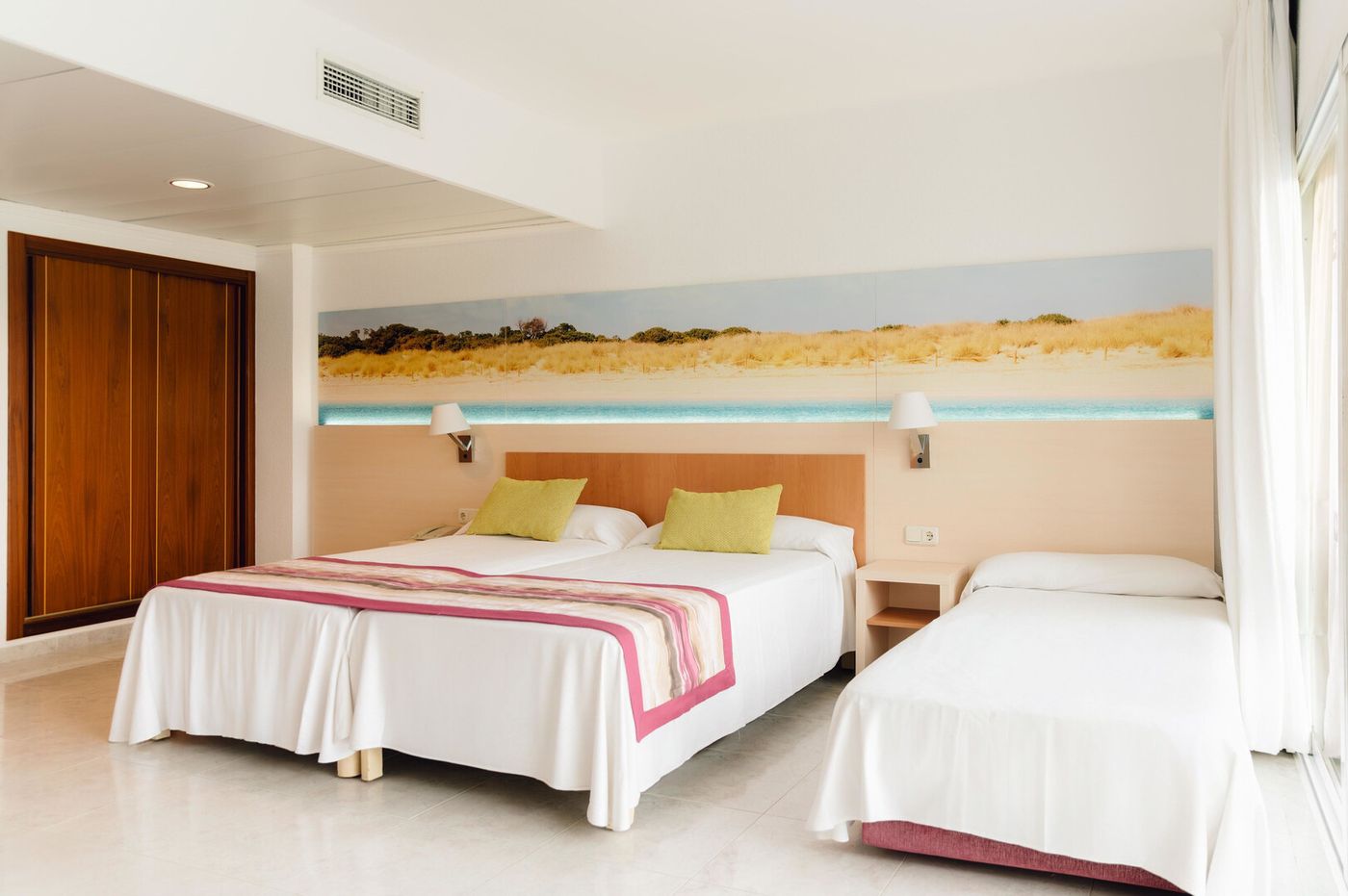 14.04.26 BLUESEA Coral Beach