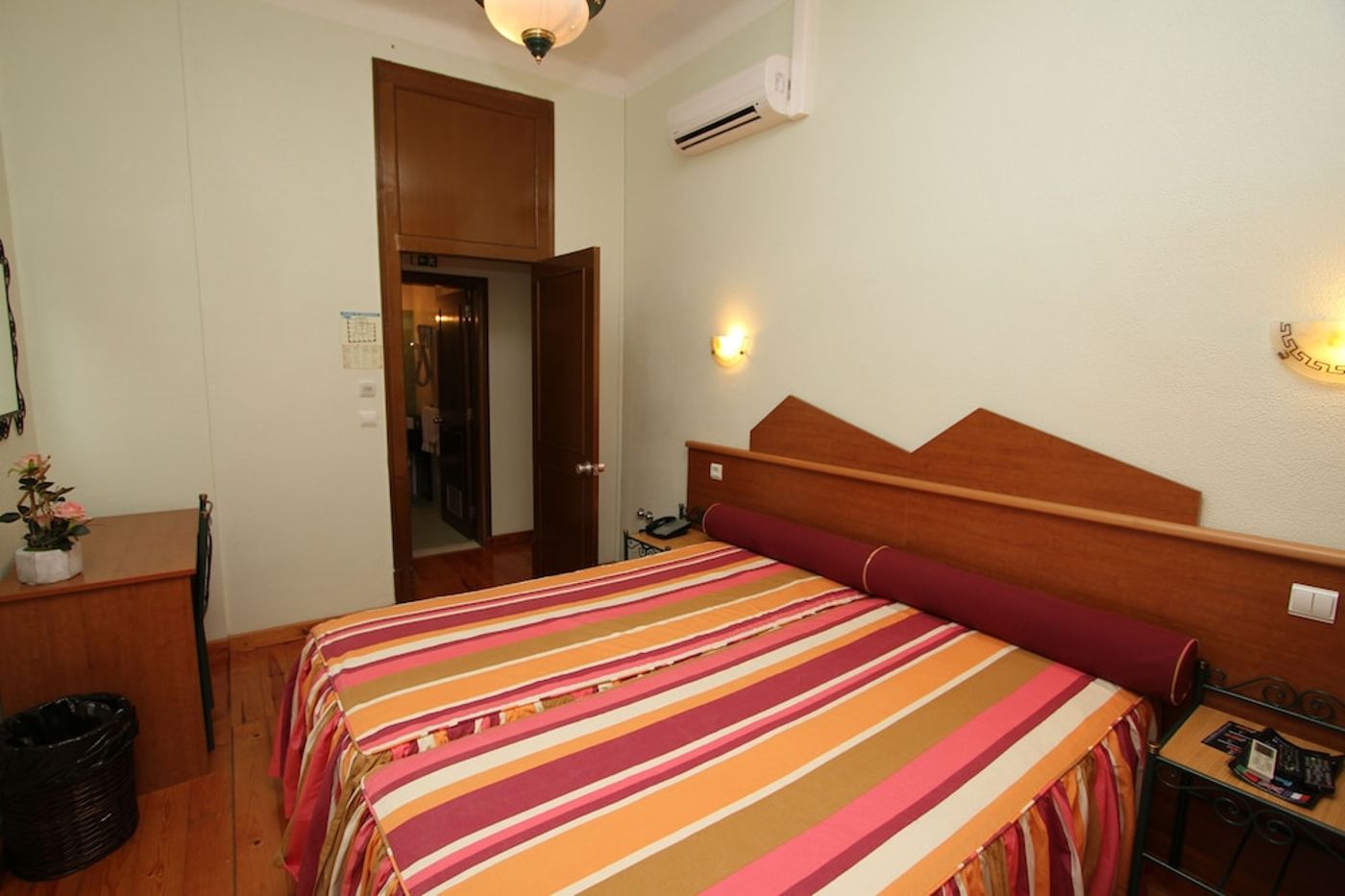 expedia-3161440-18