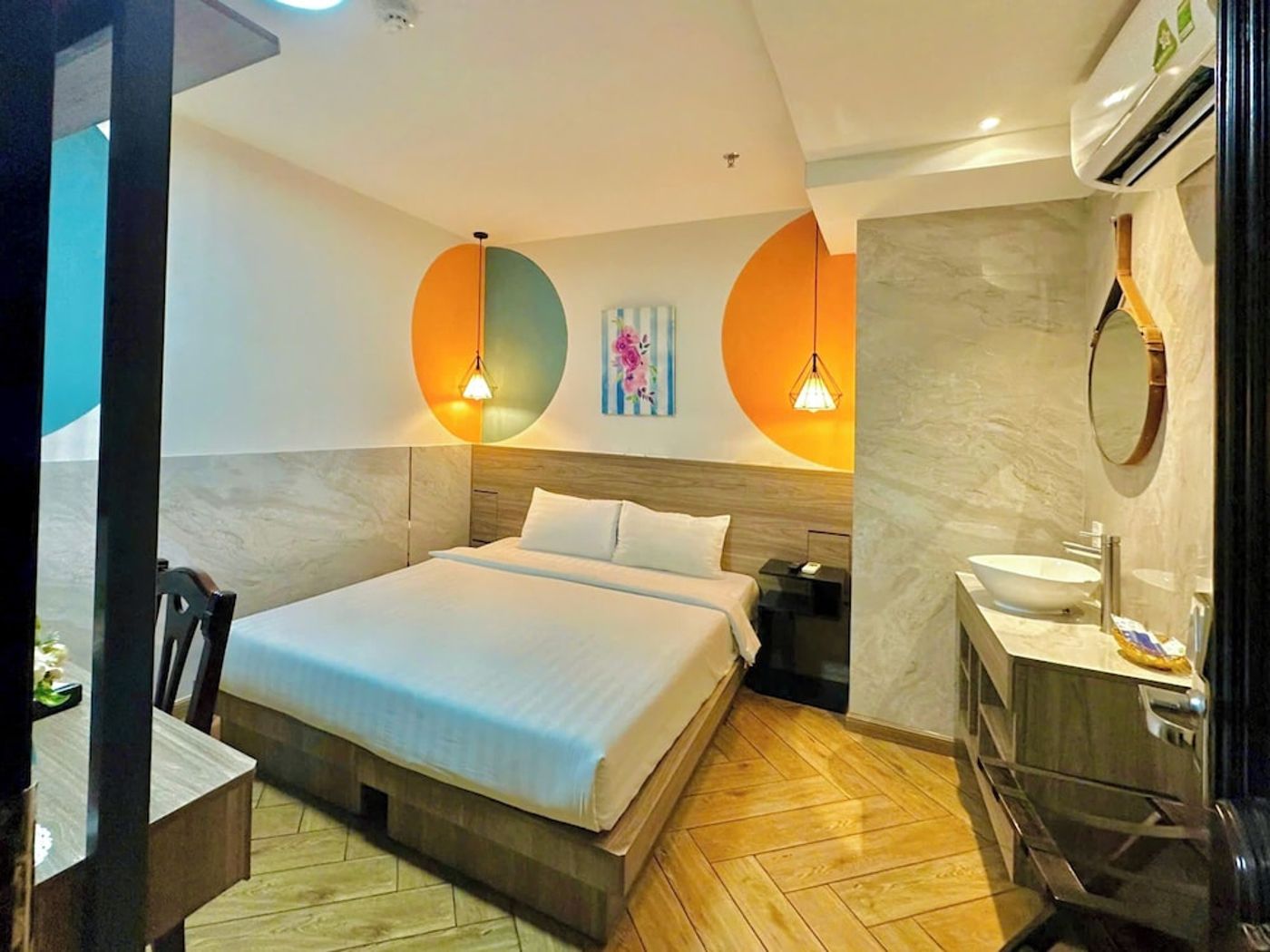 expedia-3163145-8