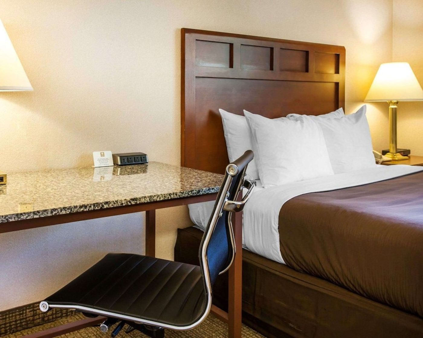 expedia-3159287-13