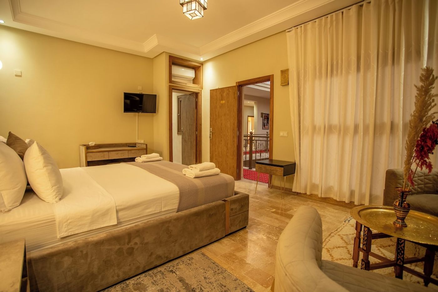 expedia-3166555-9