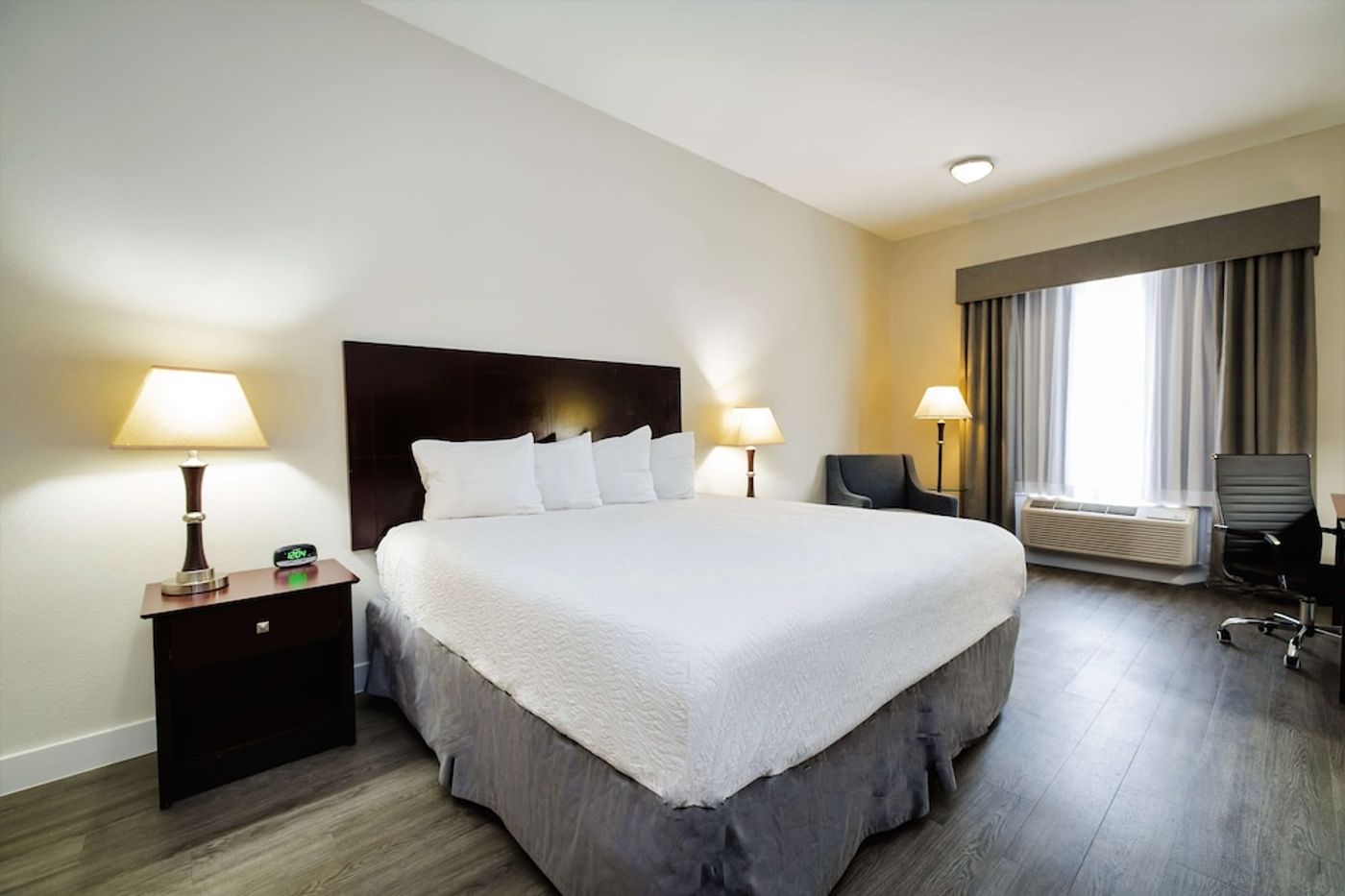 expedia-3160784-1