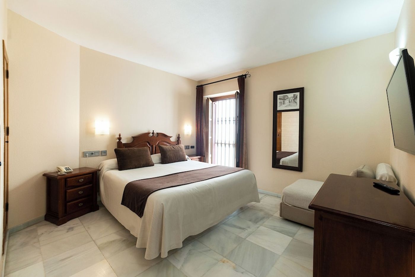 expedia-3161721-13