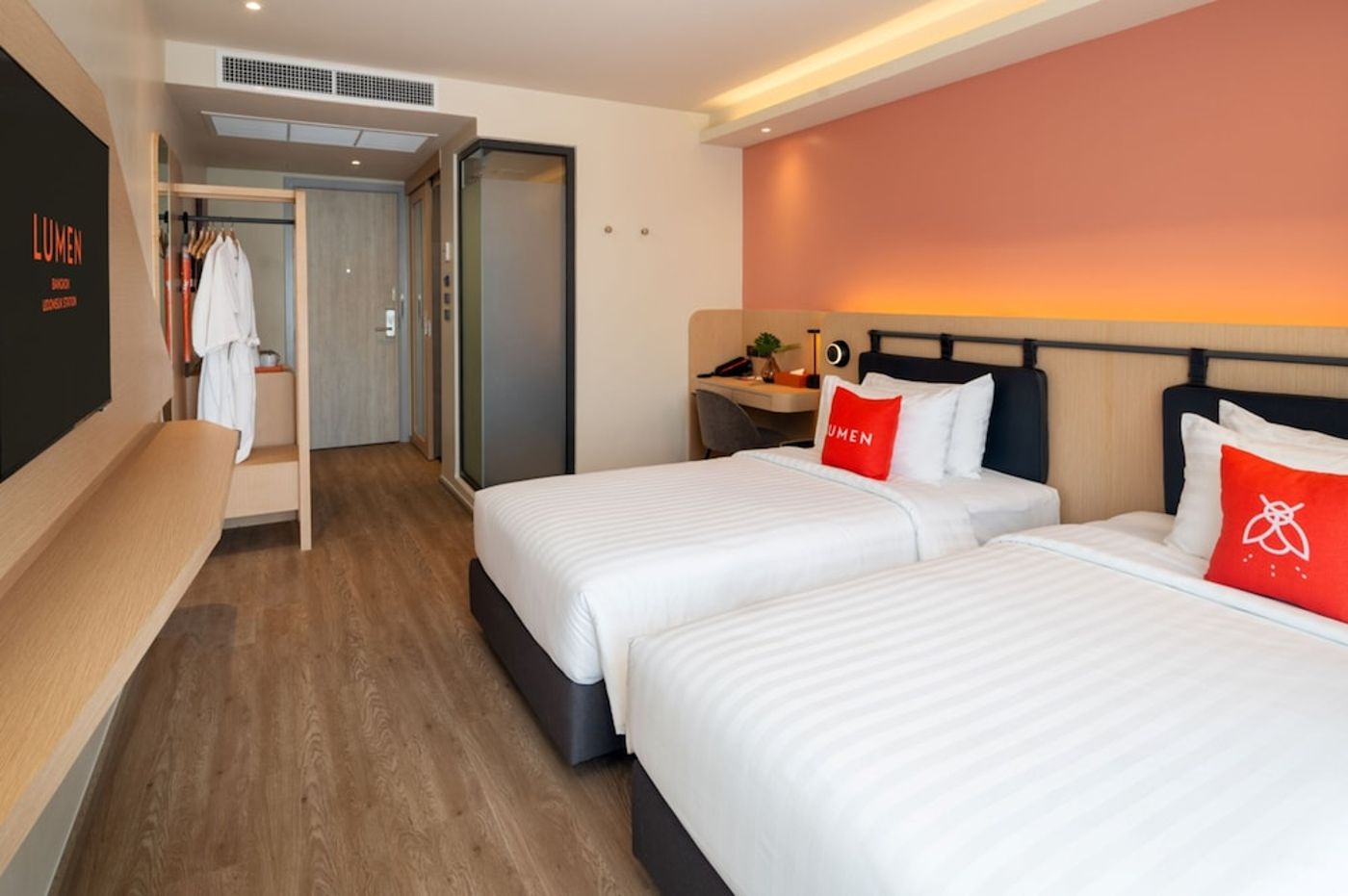 expedia-3162842-6