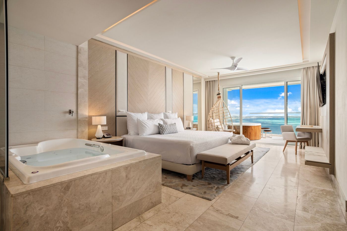 Amare Cancun 21.10