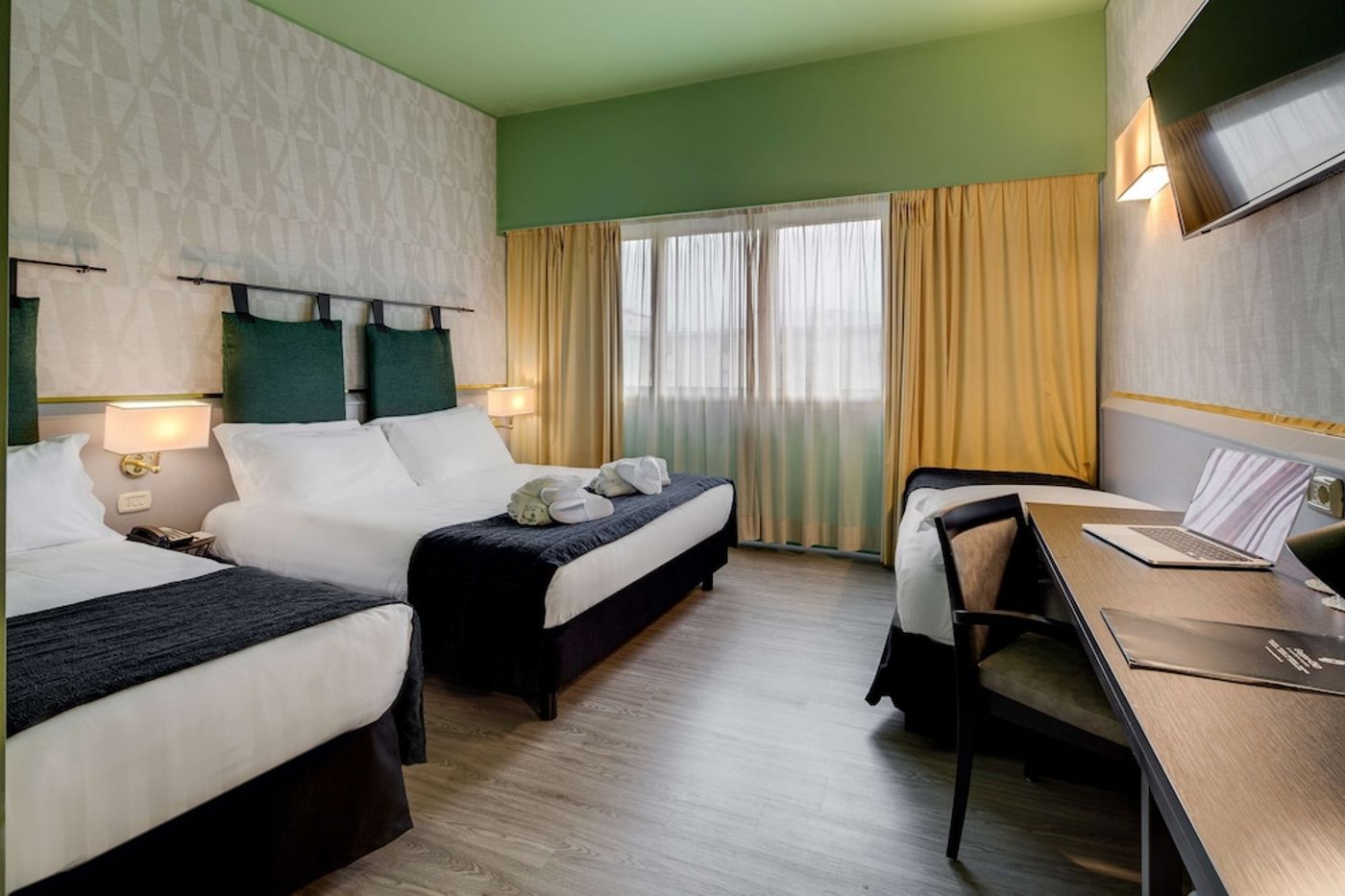 expedia-3158482-7