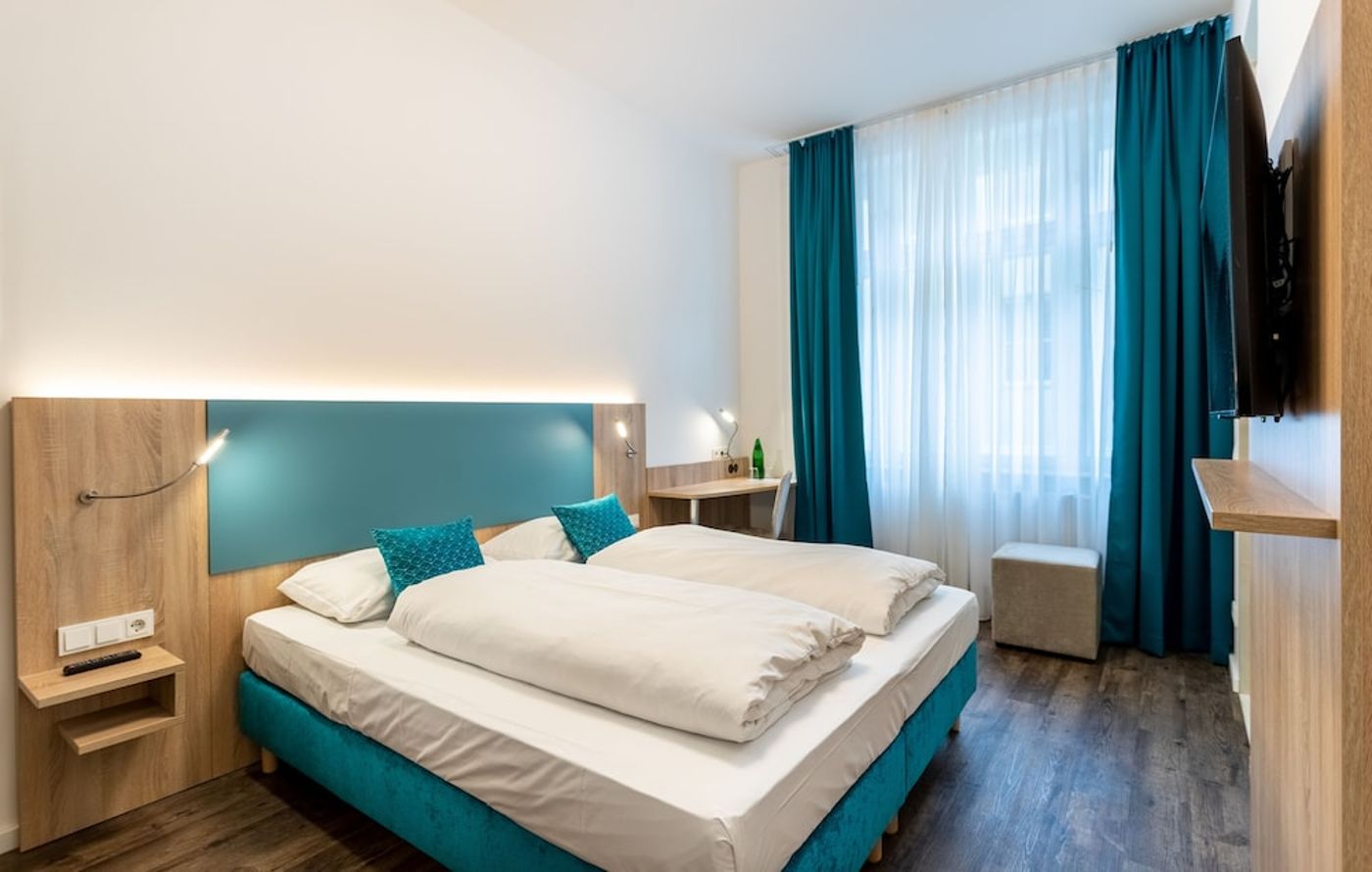 expedia-3161272-6