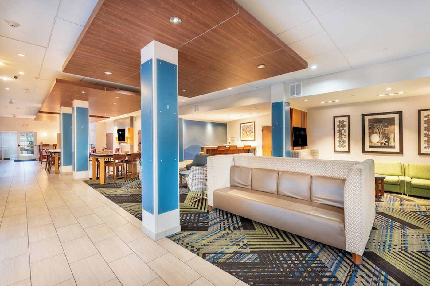 expedia-3161002-9