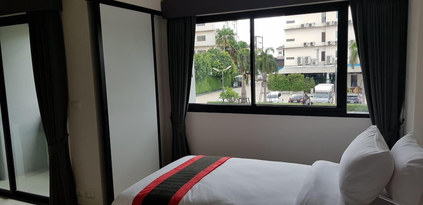 expedia-3162899-6