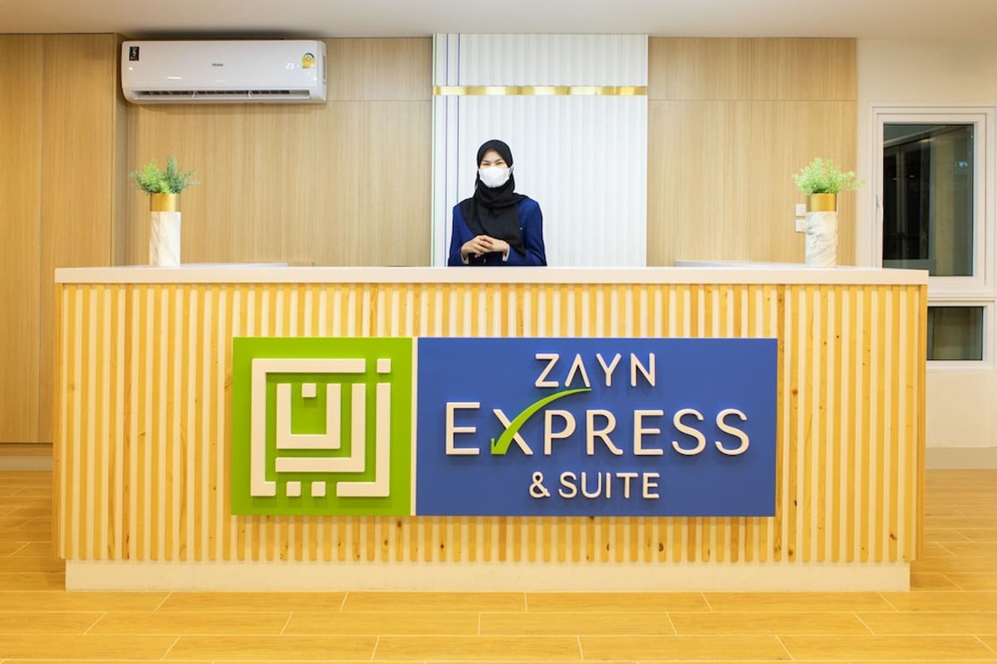 expedia-3159120-9