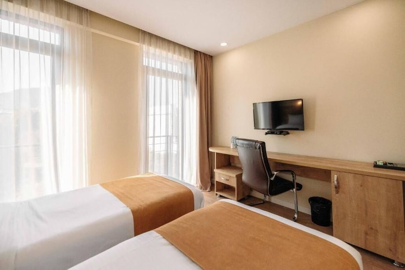 expedia-3157495-25