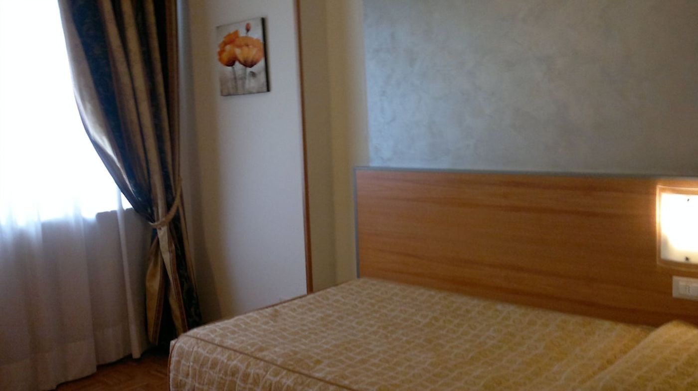 expedia-3163583-10