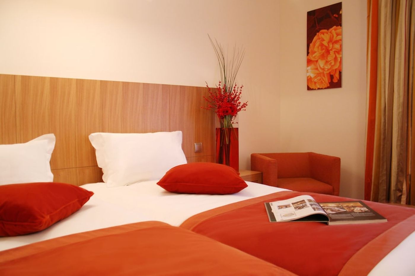 expedia-3163771-10