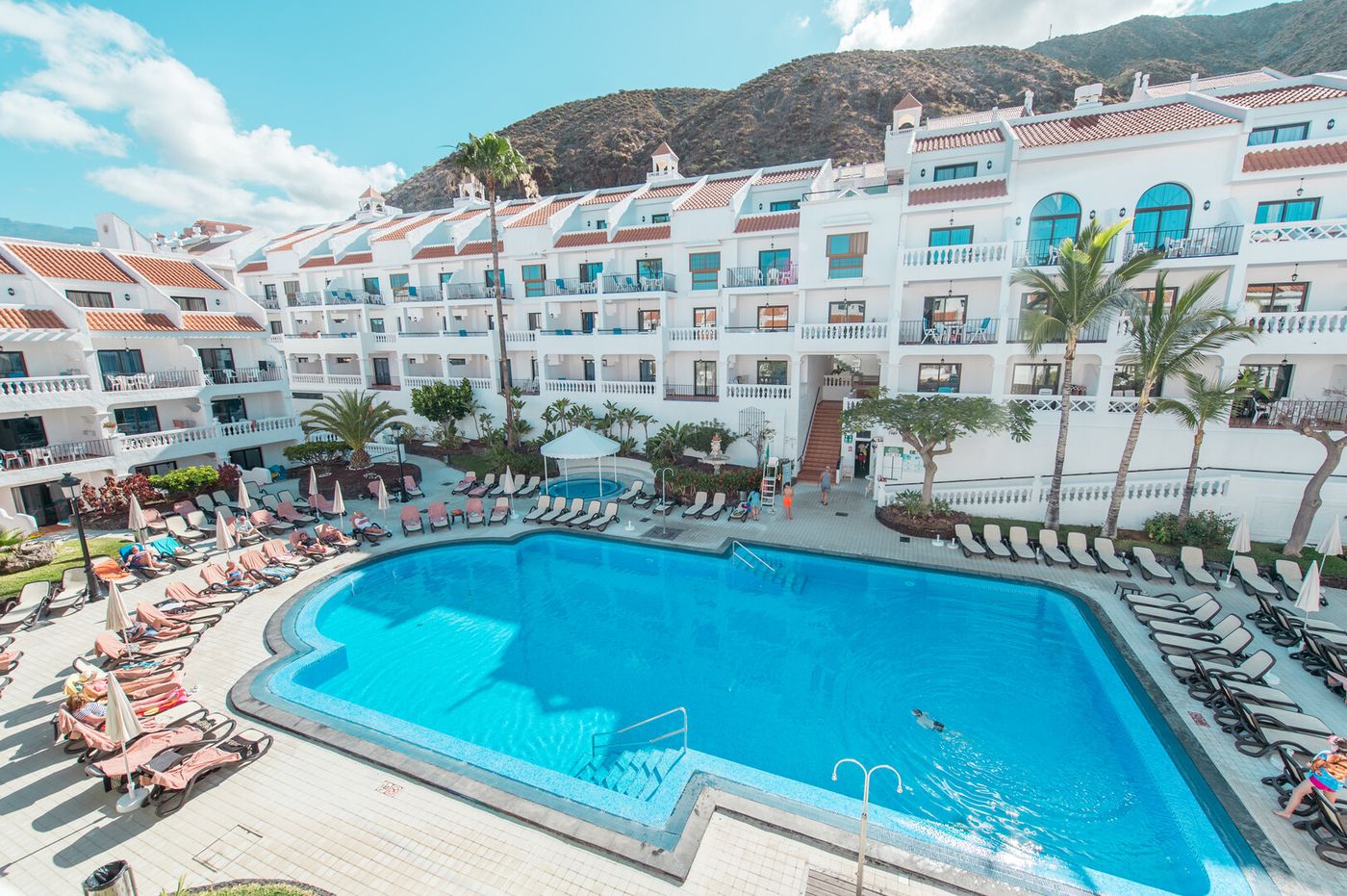 15.12.25 ONA Beverly Hills Heights