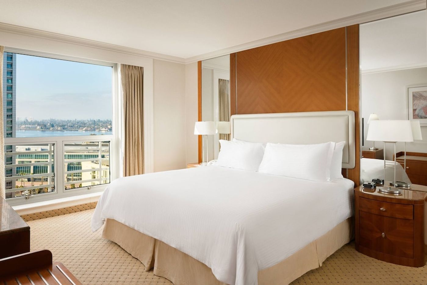 expedia-3158907-5