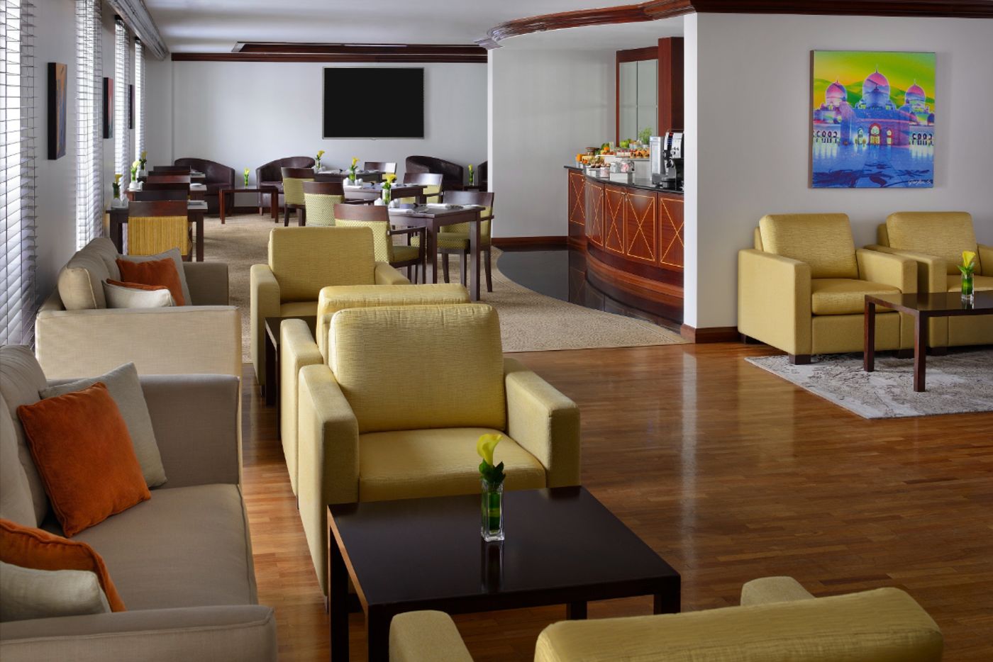 Movenpick Hotel & Apartments Bur Dubai 08.06