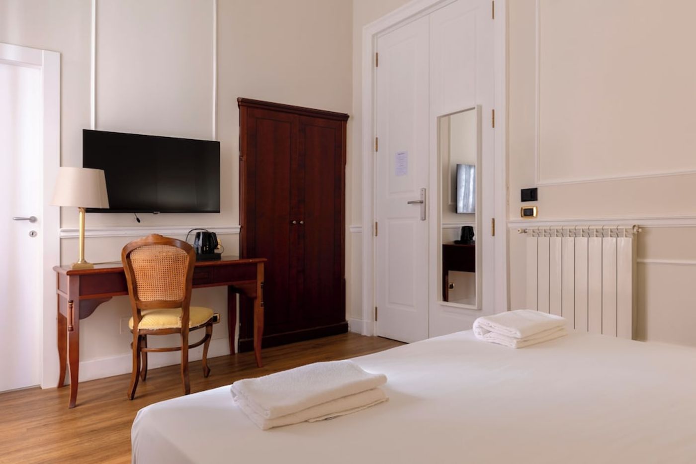 expedia-3165056-6