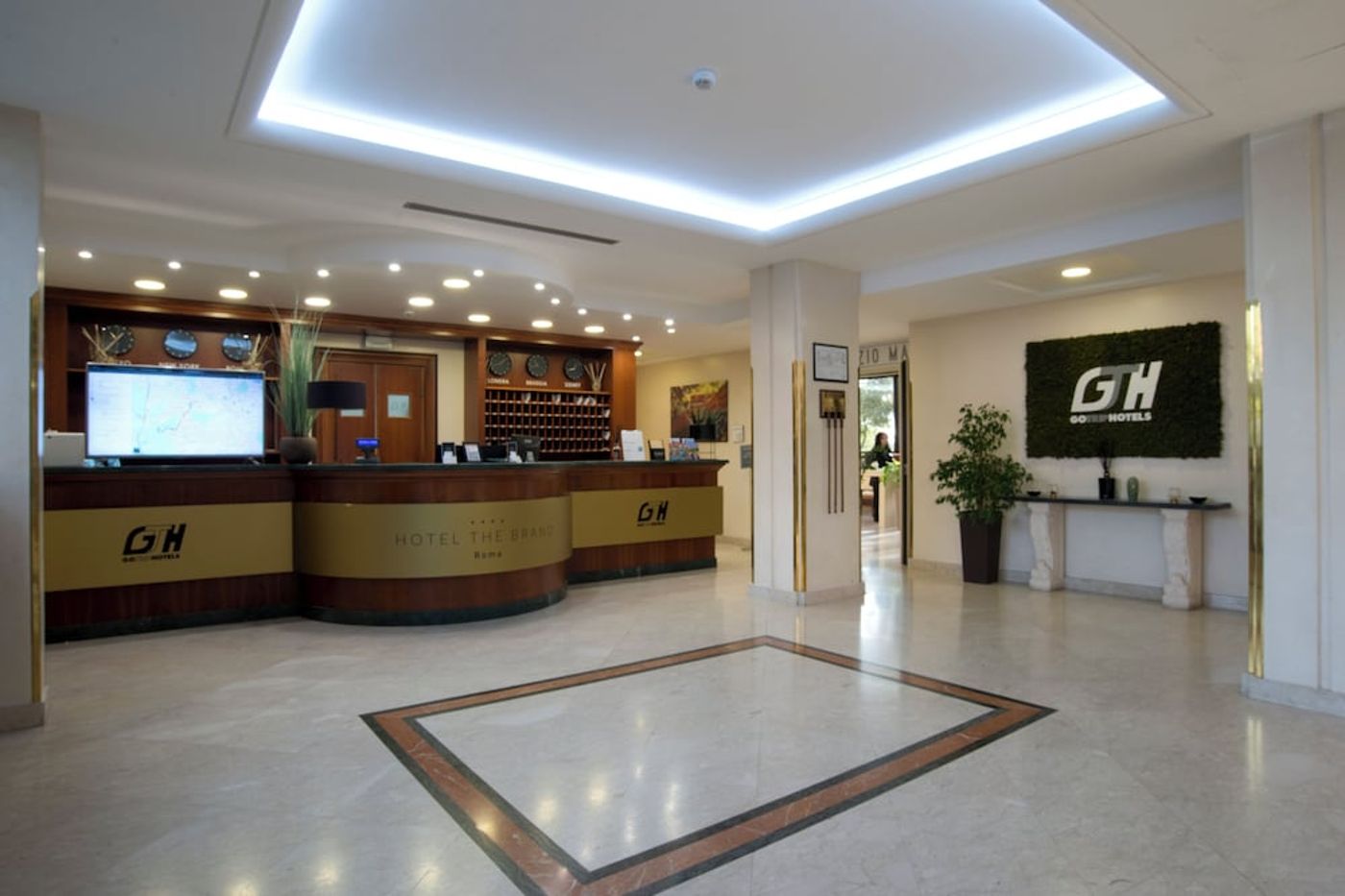 expedia-3163272-4