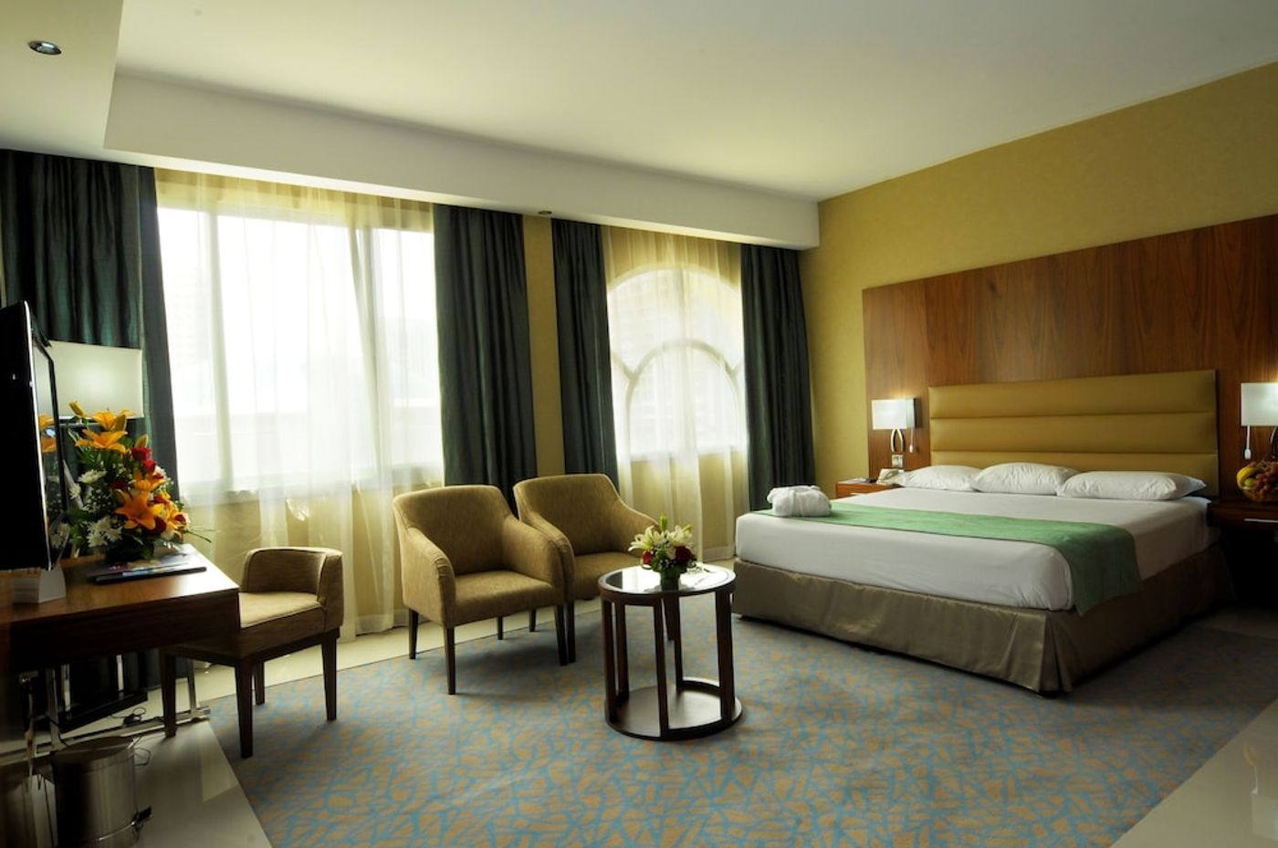 expedia-3166476-12